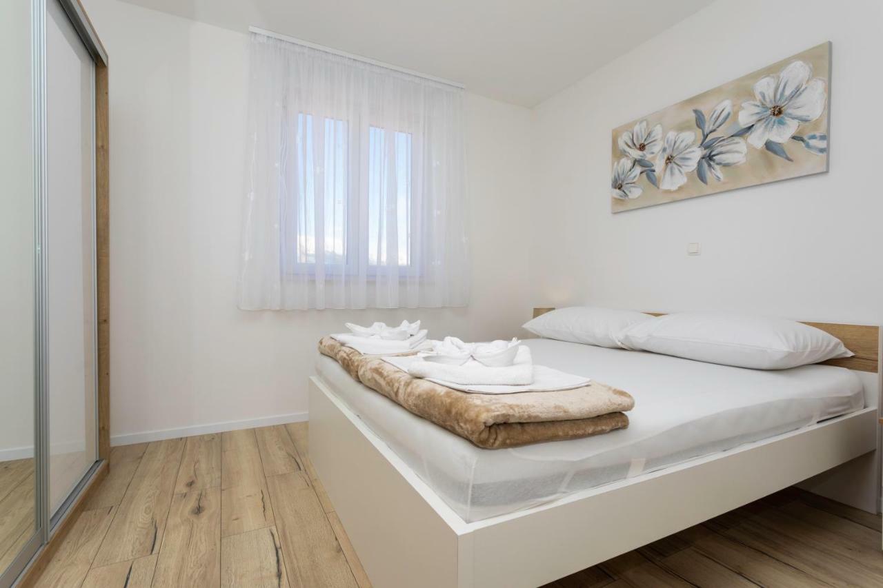 Apartments Mateo 2 Башка Экстерьер фото
